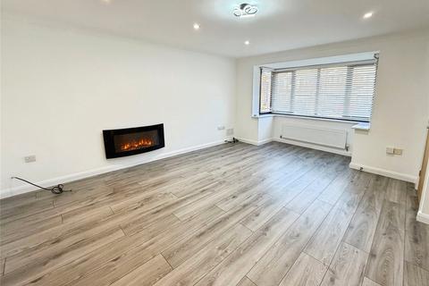 4 bedroom detached house to rent, Tintern Way, Warwickshire CV12