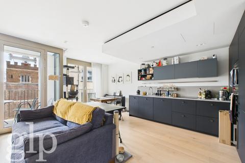 2 bedroom apartment for sale, Percivall House, 64 Bartholomew Close, London, EC1A