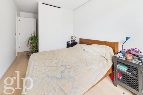 2 bedroom apartment for sale, Percivall House, 64 Bartholomew Close, London, EC1A