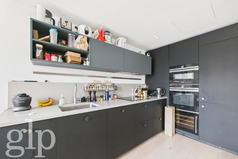 2 bedroom apartment for sale, Percivall House, 64 Bartholomew Close, London, EC1A