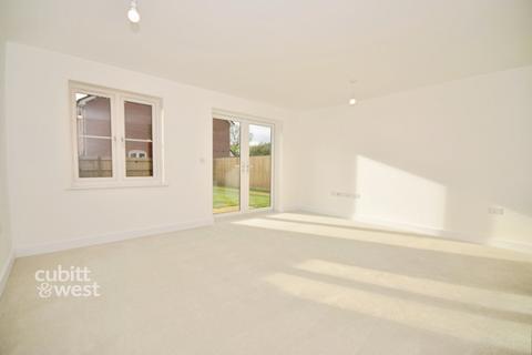 undefined, Laxton Grove Eastergate PO20