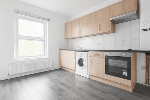 undefined, Woodland Road, New Southgate