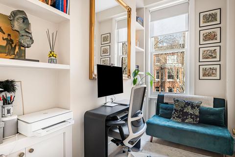 2 bedroom flat for sale, Castellain Road, Little Venice, London