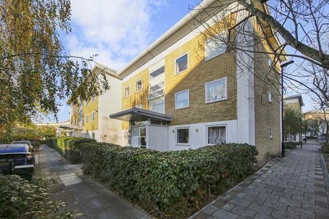 2 bedroom ground floor flat for sale, Swansea Court, E16