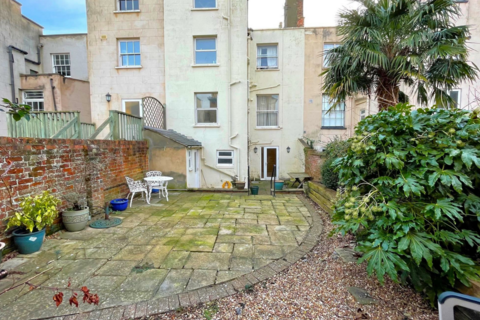undefined, Bath Road, Cheltenham GL53