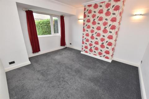 undefined, Kirkgate, Waltham, Grimsby DN37
