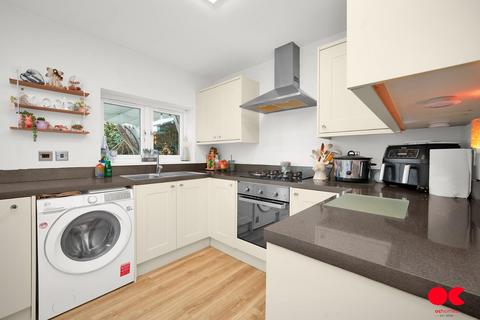 3 bedroom terraced house for sale, Connor Road, Dagenham RM9