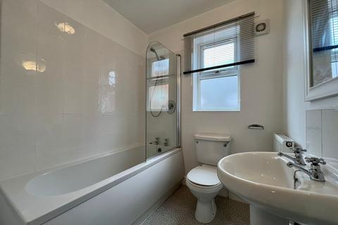 undefined, Chesterfield S41