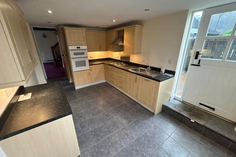 3 bedroom end of terrace house to rent, Drewton, Brough, East Riding of Yorkshi, HU15