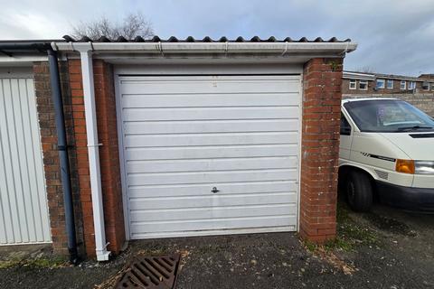 undefined, Nant-Y-Ffynnon, Brackla, CF31