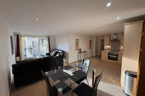 2 bedroom apartment to rent, St James Gate