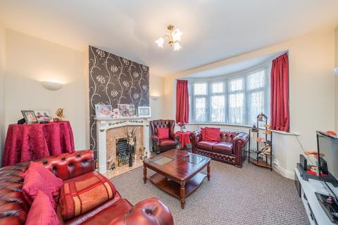 undefined, Wyndham Crescent, Hounslow TW4