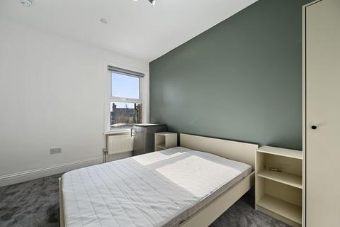 undefined, Clifton Road, Watford, Hertfordshire