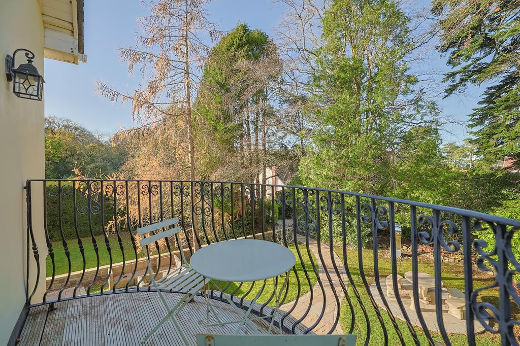 The Pines, Gowerton - Web (23 of 57).jpg