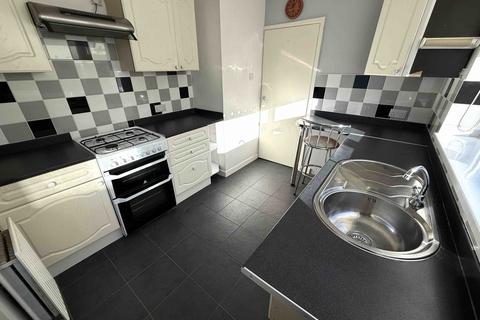 2 bedroom bungalow for sale, Sherburn Crescent, Scunthorpe