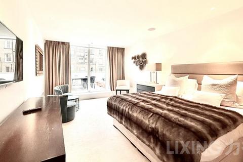 2 bedroom apartment to rent, Young Street, Kensington, W8 5EH