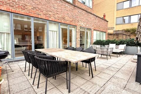 2 bedroom apartment to rent, Young Street, Kensington, W8 5EH