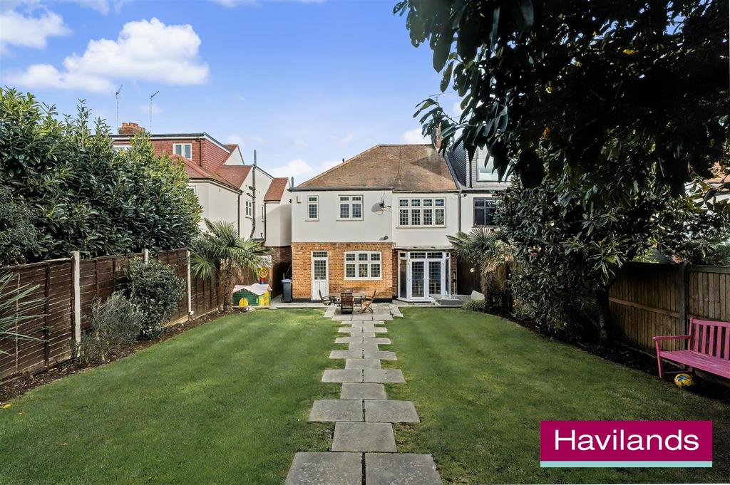 54 Cheyne Walk N21 1 DE-11.jpg