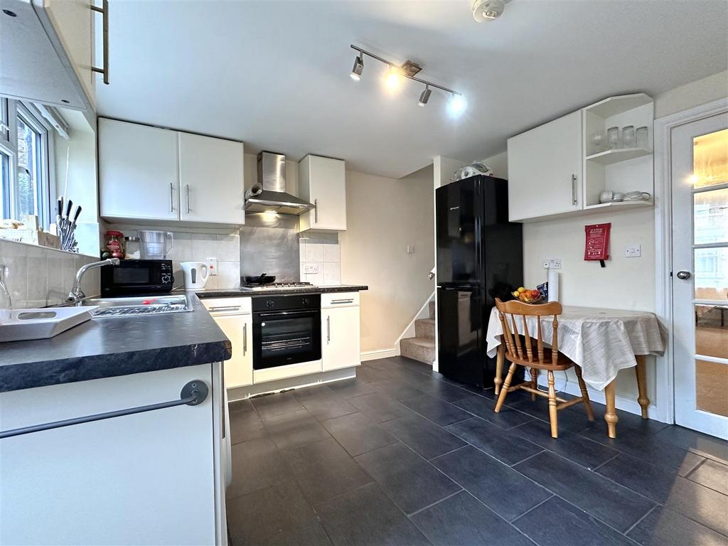 Dining Kitchen 115