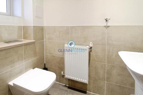 undefined, Maurendon Green, SLOUGH