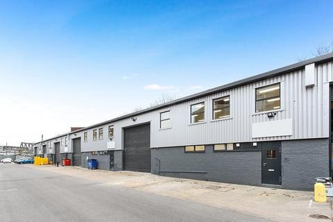 Property to rent, Juno Way London SE14 5RW