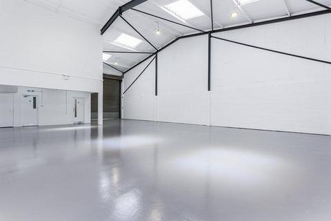 Property to rent, Juno Way London SE14 5RW