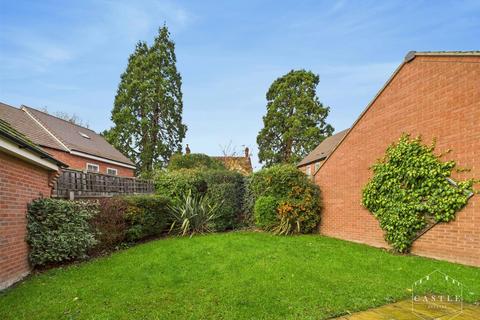undefined, Kensington Avenue, Burbage