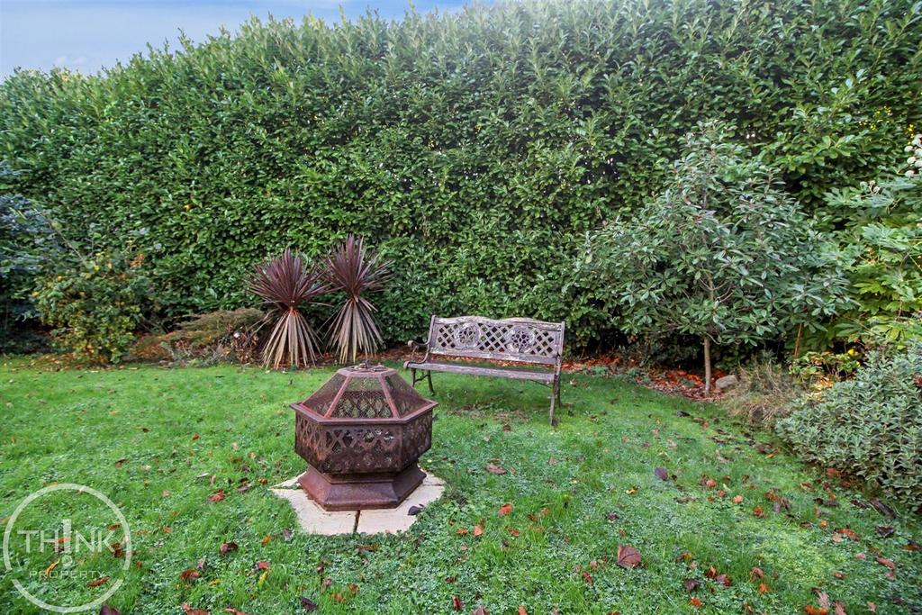 Rear Gardens