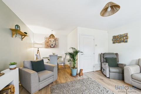 3 bedroom semi-detached house for sale, Sand Martin Avenue, Wesham PR4