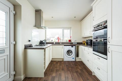 2 bedroom semi-detached bungalow for sale, Hazel Garth, York