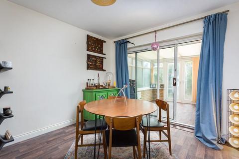 2 bedroom semi-detached bungalow for sale, Hazel Garth, York