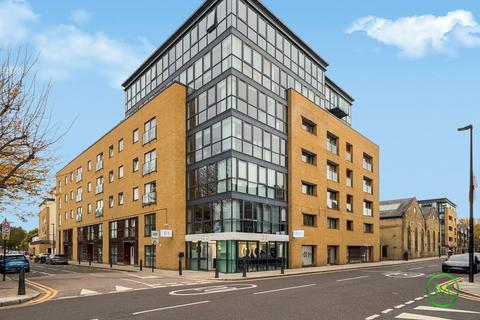 2 bedroom flat for sale, 1 Forge Square, London E14