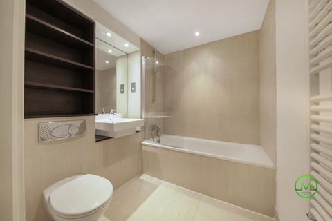 2 bedroom flat for sale, 1 Forge Square, London E14