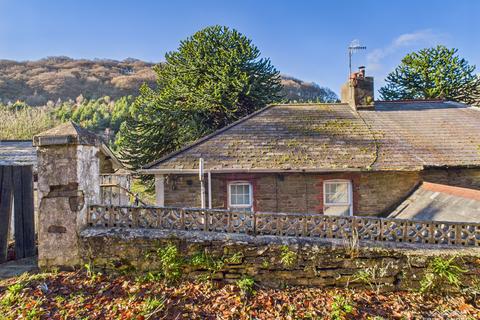 3 bedroom semi-detached house for sale, Plasycoed Road, Pontnewynydd, Pontypool