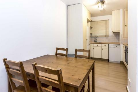 1 bedroom flat to rent, Littlecombe Close, London SW15