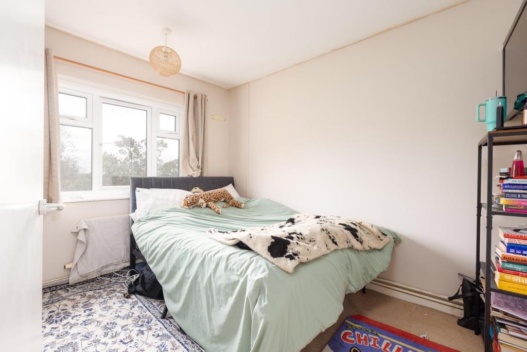 54 Cutler Road, BS13-10.jpg