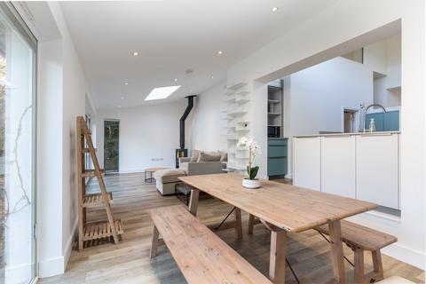 4 bedroom detached house to rent, La Ruelle de Ste Claire, St Lawrence JE3
