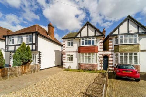 4 bedroom semi-detached house to rent, Reynolds Road, New Malden, KT3