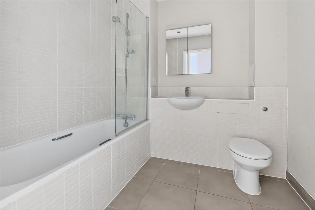 To Let 1 Bedroom Flat Vertex Wandle Road CR0 www.i