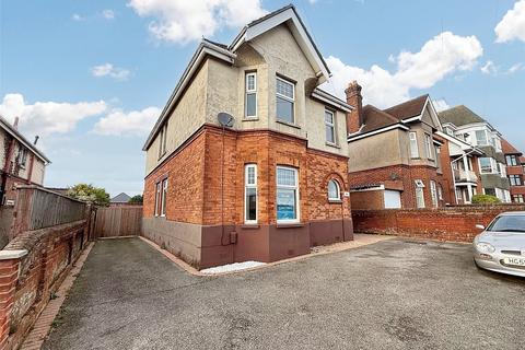 Longfleet Road, Poole, Dorset, BH15