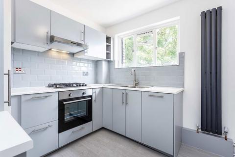 1 bedroom flat to rent, Fairfield Street, London SW18
