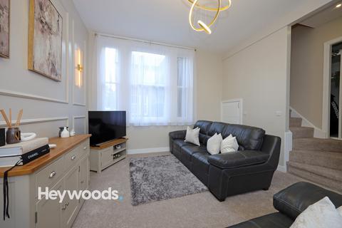 2 bedroom townhouse for sale, St. Christopher Avenue, Penkhull, Stoke-on-Trent, Staffordshire