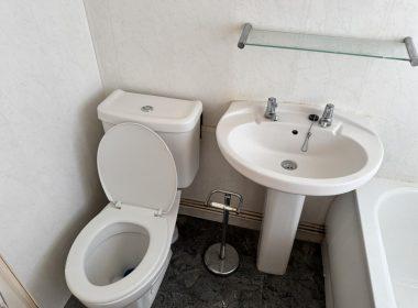9 Preloved Bannister Drive Bathroom Rbi6pfklpdkphe