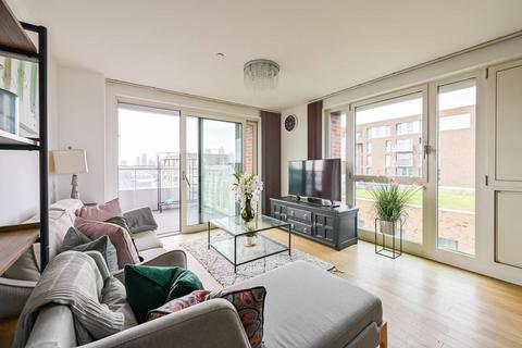 3 bedroom flat to rent, 1 Jefferson Plaza, London E3