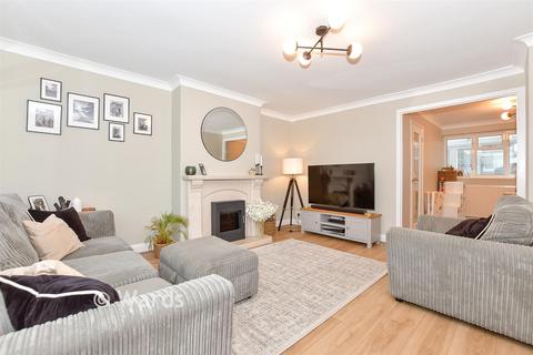 3 bedroom semi-detached house for sale, Chipstead Close, Maidstone ME16