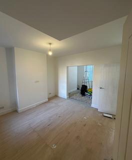 undefined, Beautifully refurbished three bedroom house - St Thomas