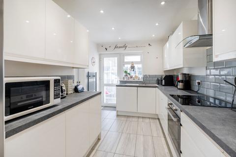 3 bedroom detached bungalow for sale, Fakes Road, Hemsby