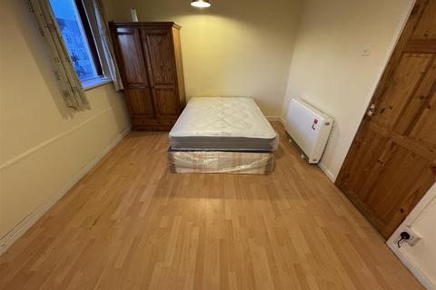 Studio to rent, Parkville Highway, Coventry