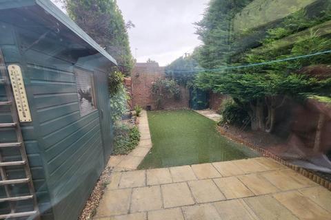 undefined, Green Drift, Royston,