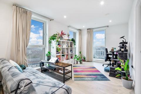 Falconbrook Gardens, 17 Silvertown Way, London, E16